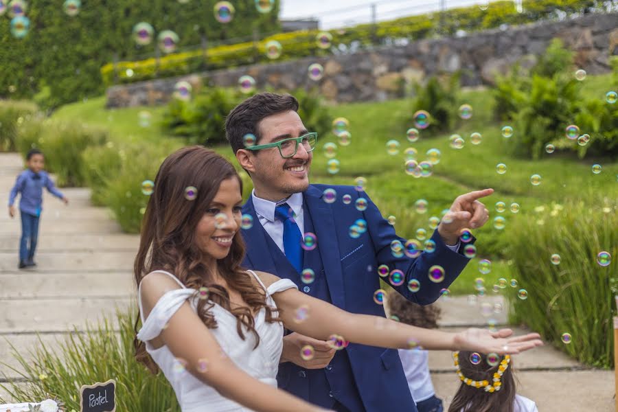 ช่างภาพงานแต่งงาน Paul Sierra (padrinodefoto) ภาพเมื่อ 15 สิงหาคม 2018