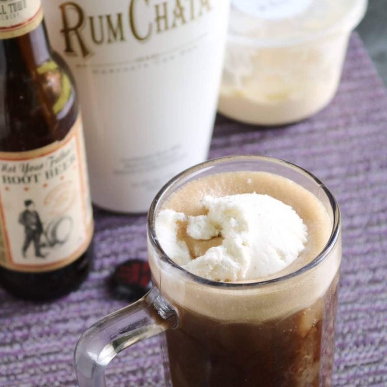 Bourbon Root Beer Ice Cream Floats - The Kitchen Magpie