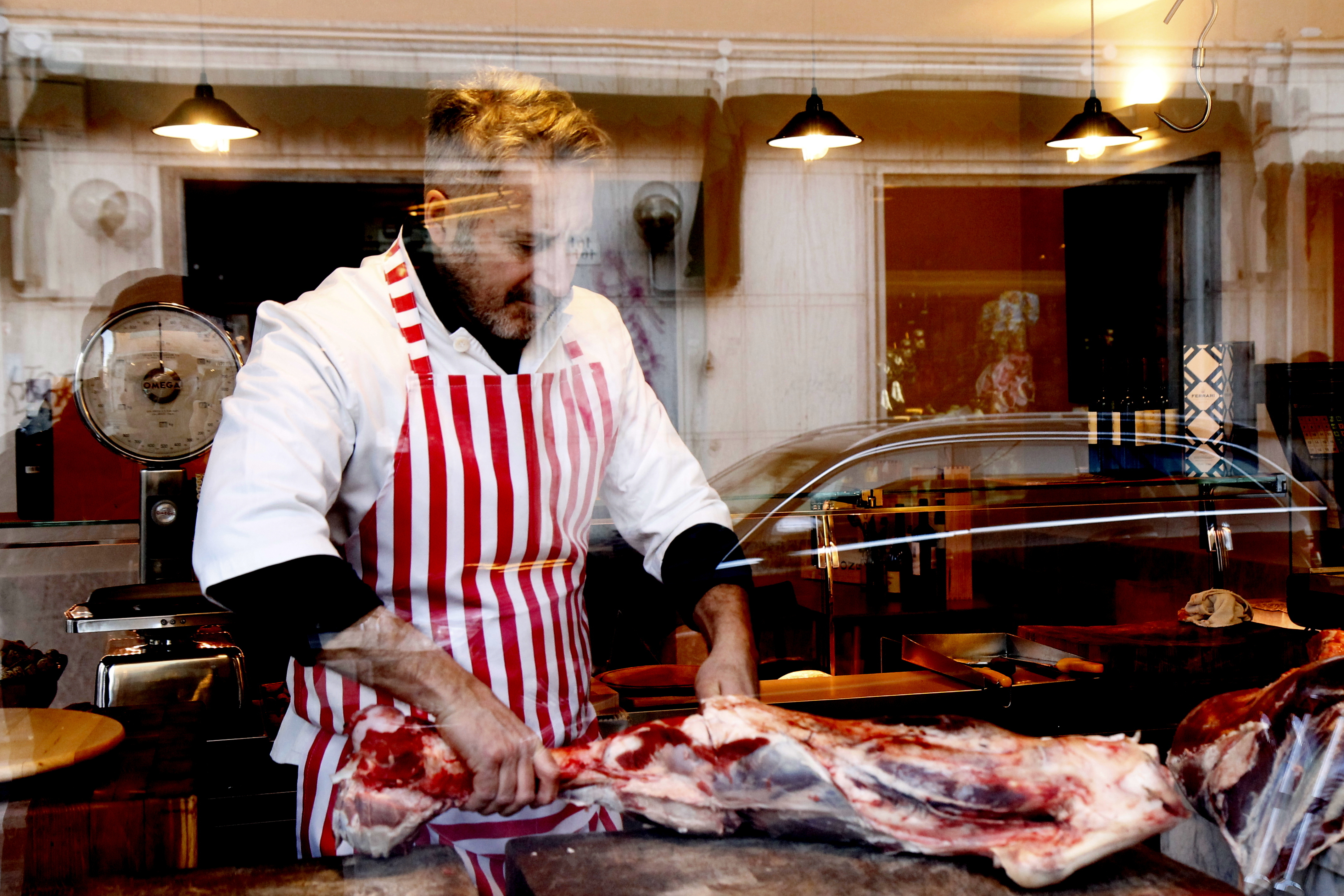 Dalla finestra di una macelleria di Ppar