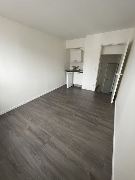 Location  appartement 1 pièce 16.88 m² à Amiens (80000), 418 €