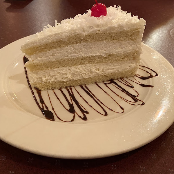 Delicious moist gf coconut cake!!!!!