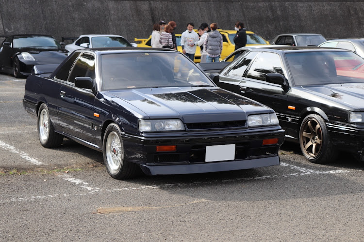 スカイライン GT-Rの年末のご挨拶・来年もよろしくお願いしますに関するカスタム事例の投稿画像9枚目