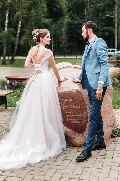 Fotógrafo de casamento Ekaterina Rasskazova (krphoto). Foto de 28 de setembro 2017