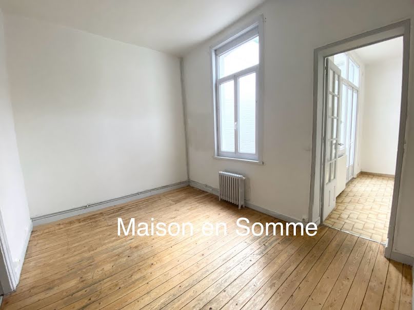 Vente maison 6 pièces 115 m² à Amiens (80000), 273 600 €