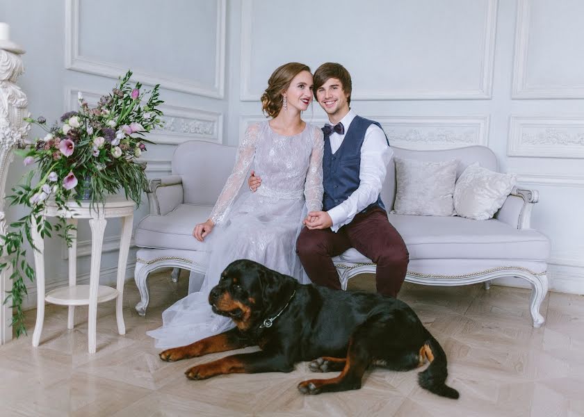 Wedding photographer Luiza Smirnova (luizasmirnova). Photo of 5 February 2016