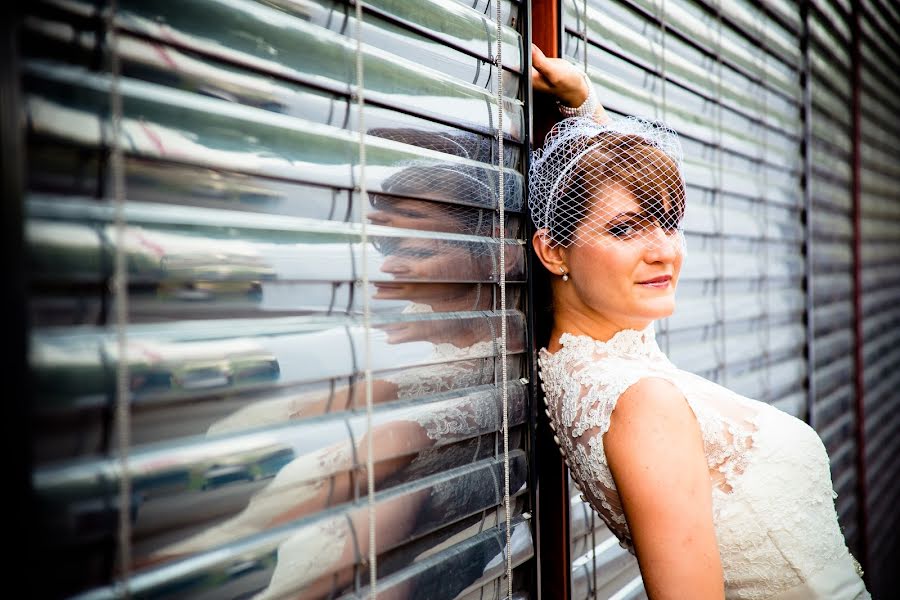 Wedding photographer Gabriella Hidvégi (gabriellahidveg). Photo of 18 December 2014