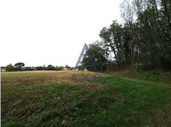 terrain à Saint-Seurin-sur-l'Isle (33)