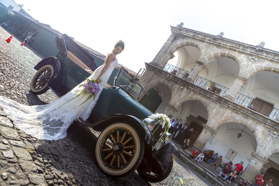 Fotógrafo de casamento Paul Sierra (padrinodefoto). Foto de 15 de agosto 2018