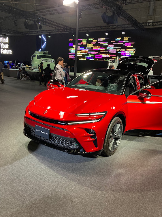 BM→6さんが投稿した大阪モーターショー2023・OSAKA MOBILITY SHOW 2023・インテックス大阪に関するカスタム事例の投稿画像4枚目