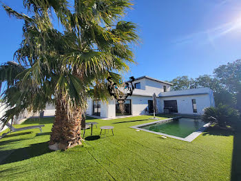 maison à Roquebrune-sur-Argens (83)