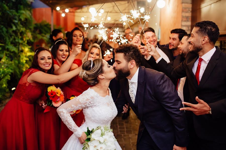 Fotógrafo de casamento Fernando Oliveira (fernandooliveira). Foto de 29 de março 2018