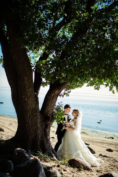 Wedding photographer Lyubov Morozova (lovemorozova). Photo of 5 February 2016