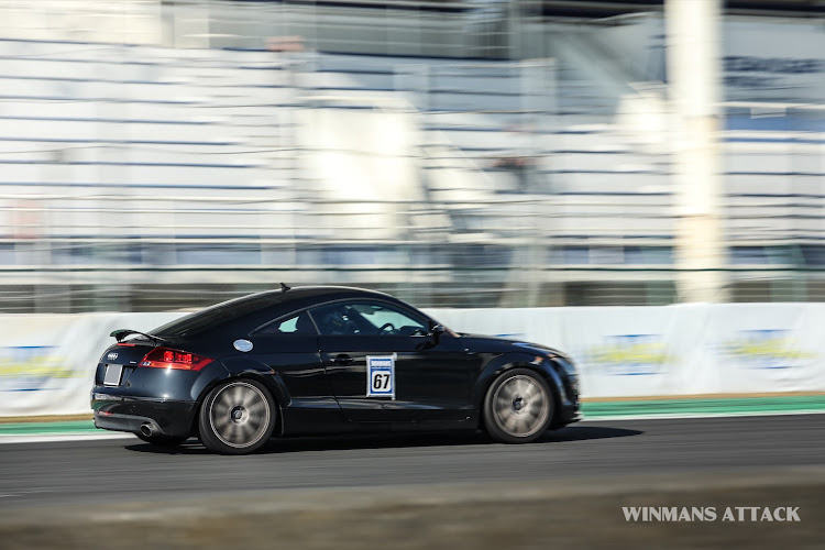 TT クーペのAkaringoworks・筑波サーキット・ラルグスに関するカスタム事例の投稿画像3枚目