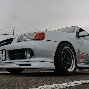 スターレット