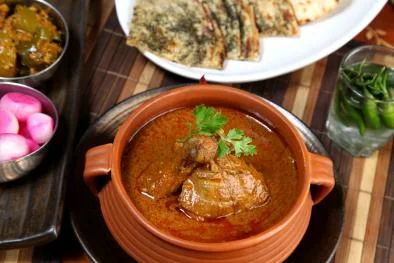 DHANIYA MURG CURRY HALF