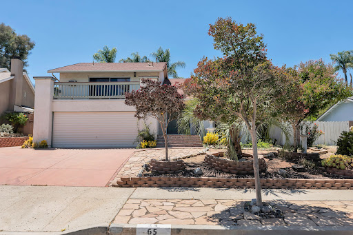 Prestige house for sale in Newbury Park (United States) - House with garage, balcony and garden