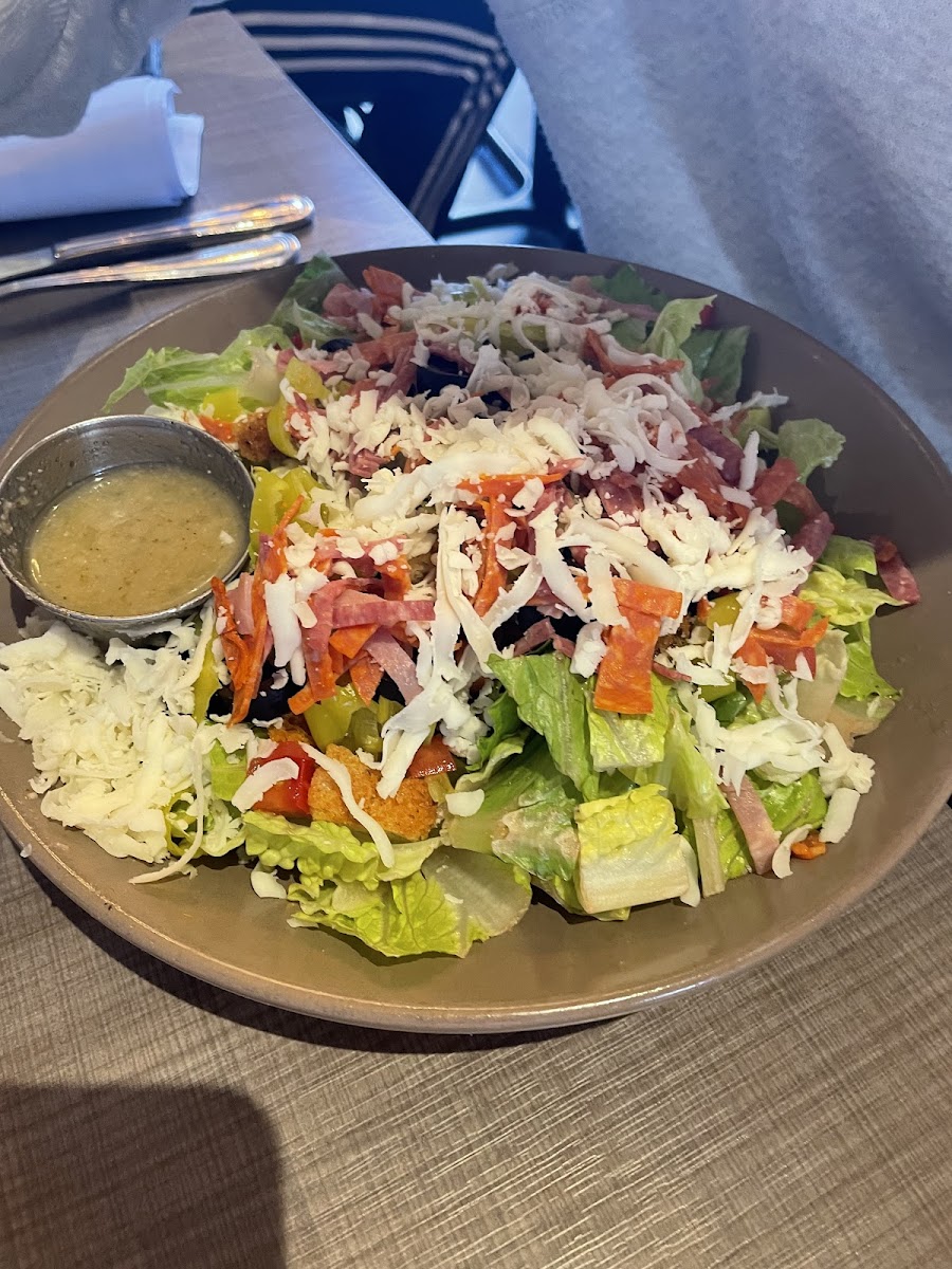 Mediterranean salad wirh gluten free croutons