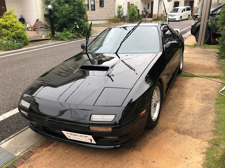 RX-7の洗車・voodooride・シーラント・ディテイラー・ブードゥーライドに関するカスタム事例の投稿画像2枚目