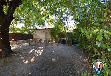 Maison avec piscine et terrasse 11