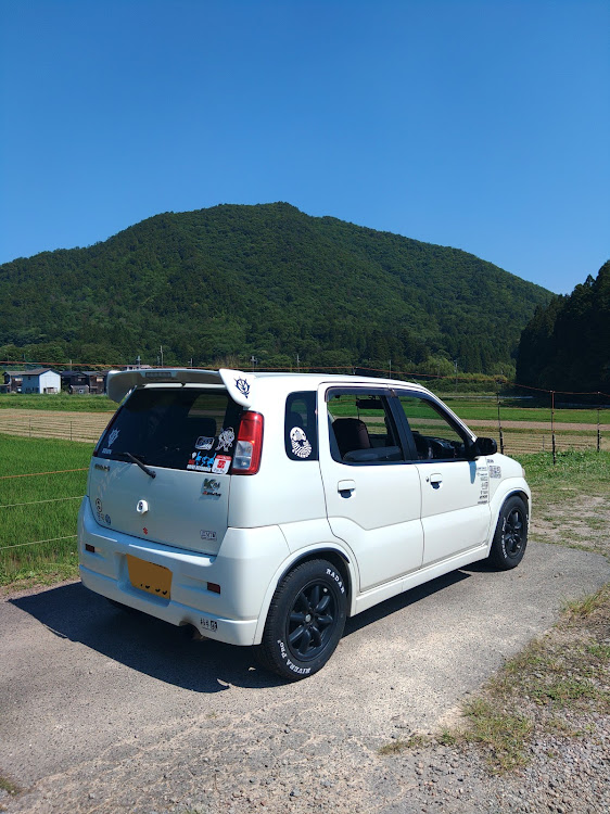 ジムニーのダウンギア⚙ブラザーズ募集中・カッティングステッカー製作します🖐️・洗車・ホタル鑑賞・日焼けおじさんに関するカスタム事例の投稿画像3枚目
