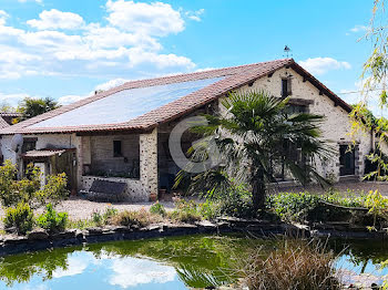 maison à Le Champ-Saint-Père (85)