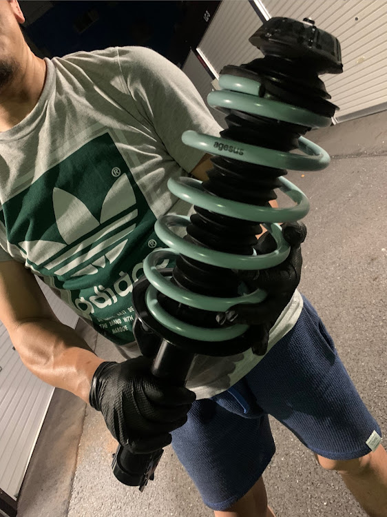 シエンタのベージュシエンタ・シエンタリフトアップ・アゲ系・リフトアップスプリング・シエンタのある生活に関するカスタム事例の投稿画像3枚目