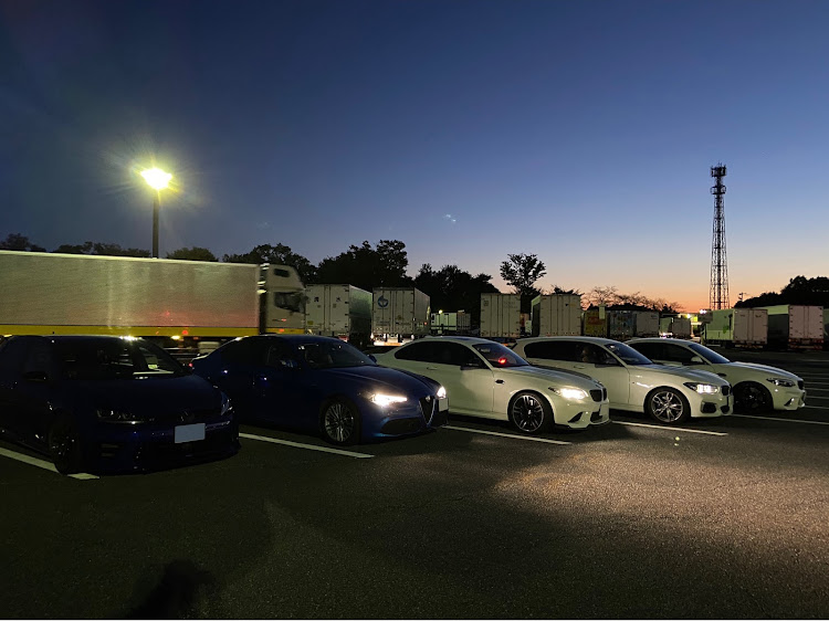 M2 クーペのアライブ イン 富山・行こうぜ❗富山❗黒介さん・わちゃわちゃに関するカスタム事例の投稿画像3枚目