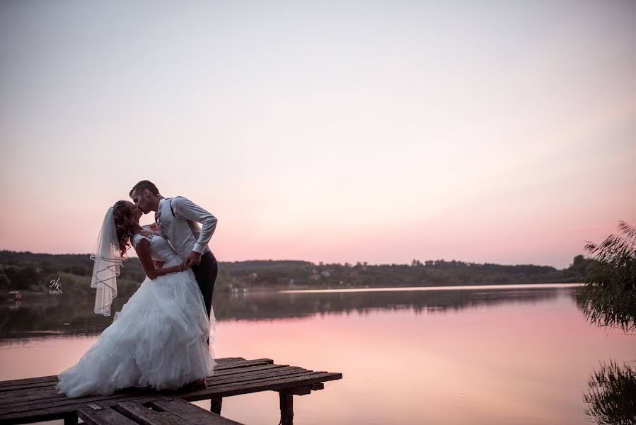 Jurufoto perkahwinan Klaudia Holcmann (holcmann). Foto pada 3 Mac 2019