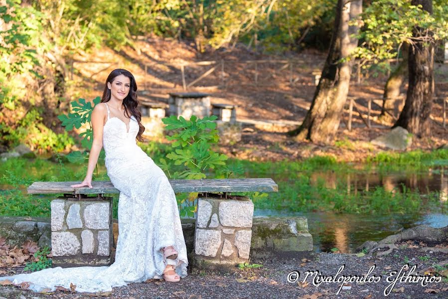 Fotógrafo de casamento Makis Mixalopoulos (mixalopoulos). Foto de 19 de junho 2019