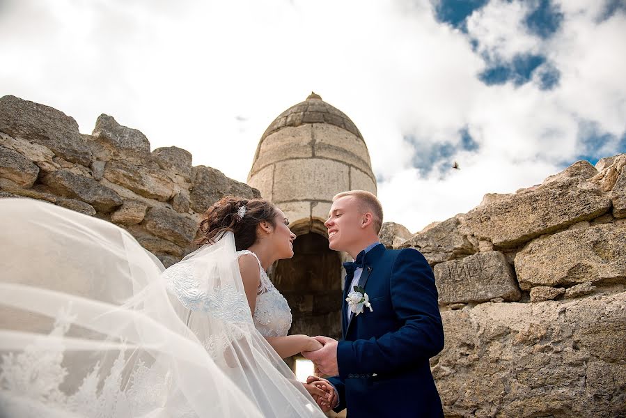 Wedding photographer Inna Ryabichenko (riabinna). Photo of 2 May 2018