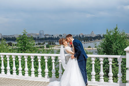 Jurufoto perkahwinan Nikolay Rogozin (rogozinnikolay). Foto pada 11 Julai 2019