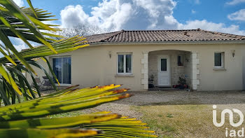 maison à Saint-Amant-de-Nouère (16)