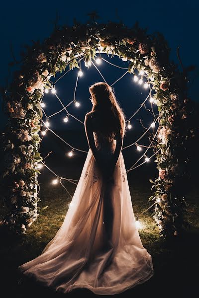 Fotógrafo de bodas Elena Zhukova (photomemories). Foto del 10 de octubre 2018