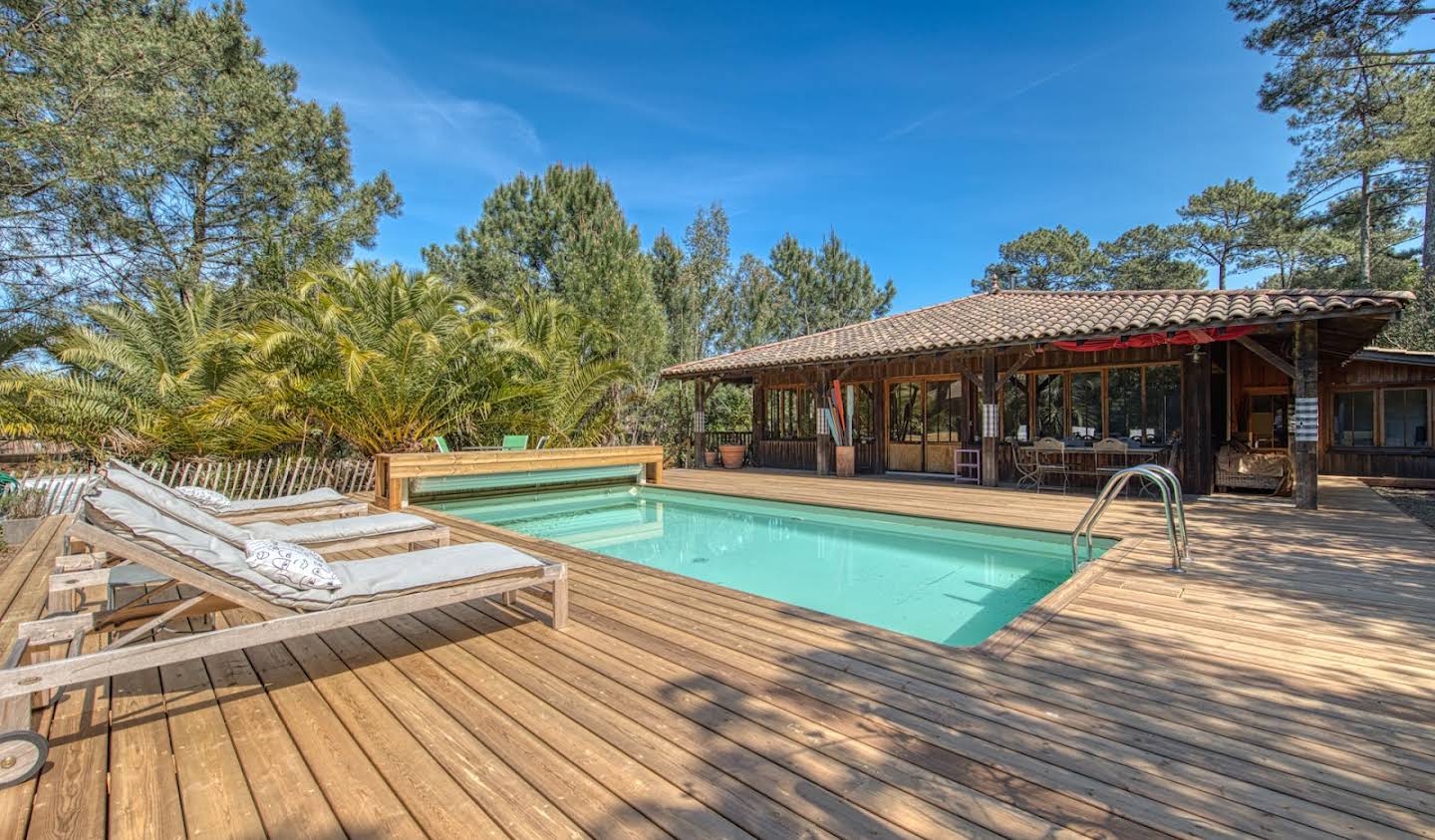 Villa avec piscine en bord de mer Lege-cap-ferret