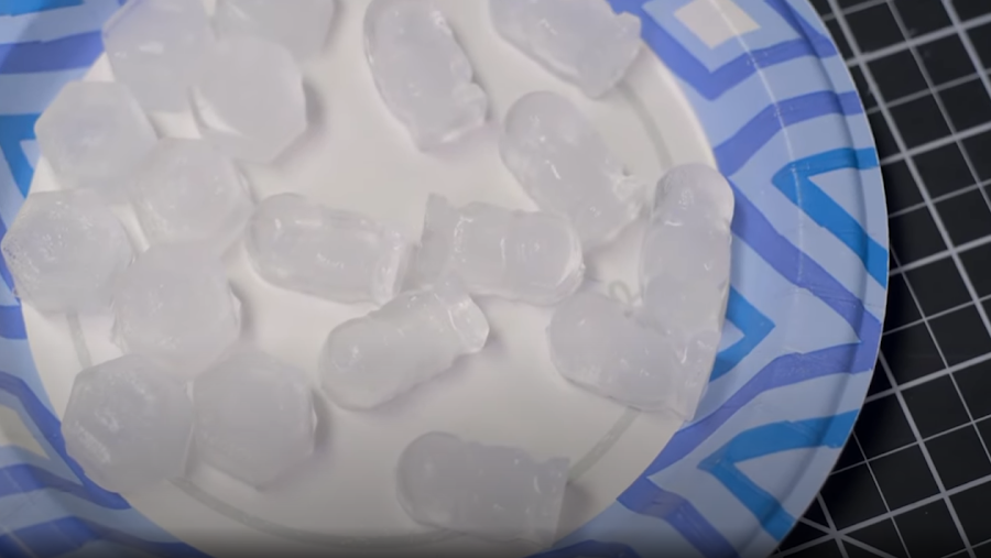  alt="Ice cubes in the shape of our favorite astronaut." title="Ice cubes in the shape of our favorite astronaut." 