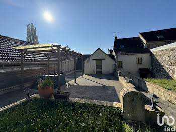 maison à Villeneuve-sur-Bellot (77)