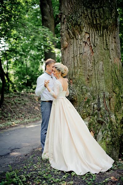 Bröllopsfotograf Elena Proskuryakova (elenaprofoto). Foto av 19 augusti 2018