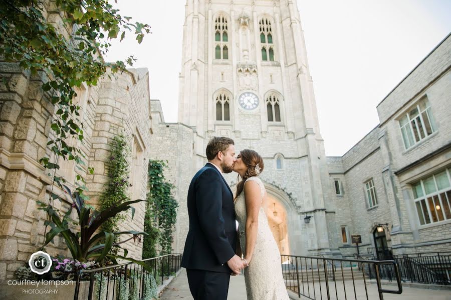 Wedding photographer Courtney Tompson (courtneytompson). Photo of 29 December 2019