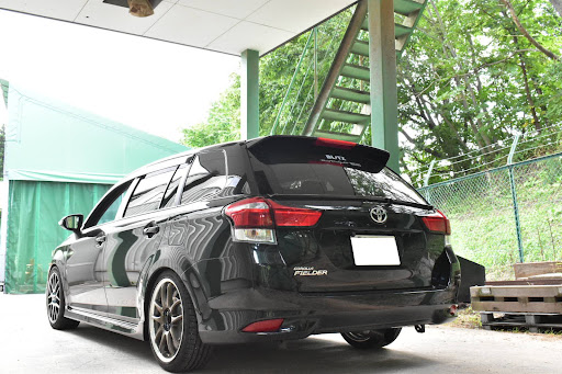 カローラフィールダー Nze161gのサイドスカート取り付け フィールダー乗り繋がりたい 不正改造車取締月間 フィールダー に関するカスタム メンテナンスの投稿画像 車のカスタム情報はcartune