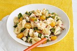 Lemony Tortellini-Spinach Salad was pinched from <a href="http://www.kraftrecipes.com/recipes/lemony-tortellini-spinach-salad-196002.aspx" target="_blank">www.kraftrecipes.com.</a>