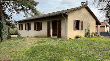 villa à Charbonnières-les-Bains (69)