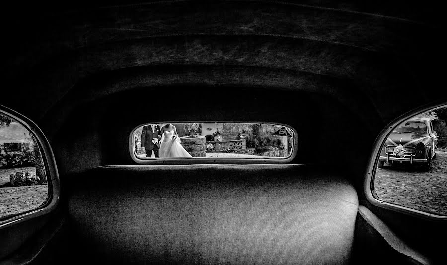 Wedding photographer Mario Iazzolino (marioiazzolino). Photo of 17 July 2017