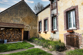 maison à Villeneuve-sur-Yonne (89)