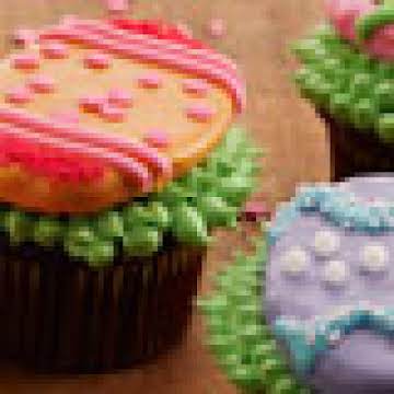 Duncan Hines® Easter Egg Cupcakes