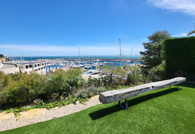 Maison avec piscine et terrasse 5