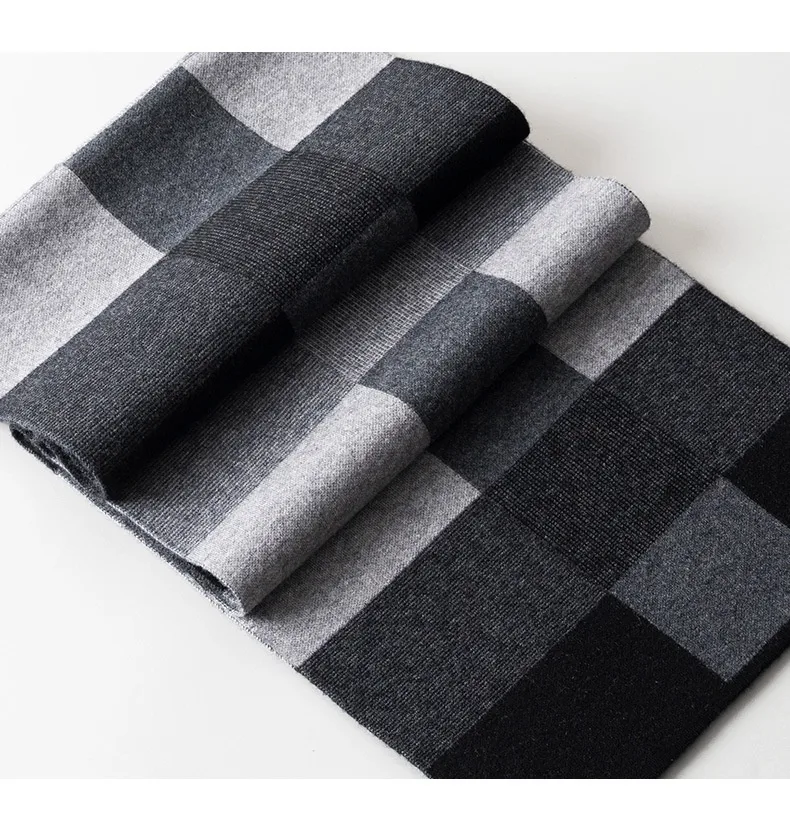Herren Wollschal Winter Plaid doppelseitig warm und stilvoll. Perfekter Winterschal für kalte Tage. Modischer Schal für Männer.