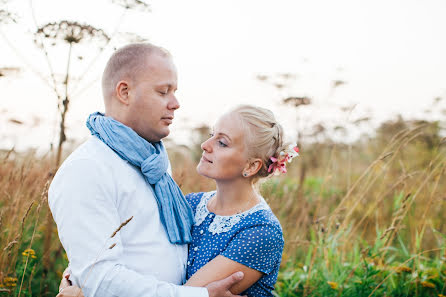 Jurufoto perkahwinan Eva Isaeva (sisters). Foto pada 6 Mac 2016