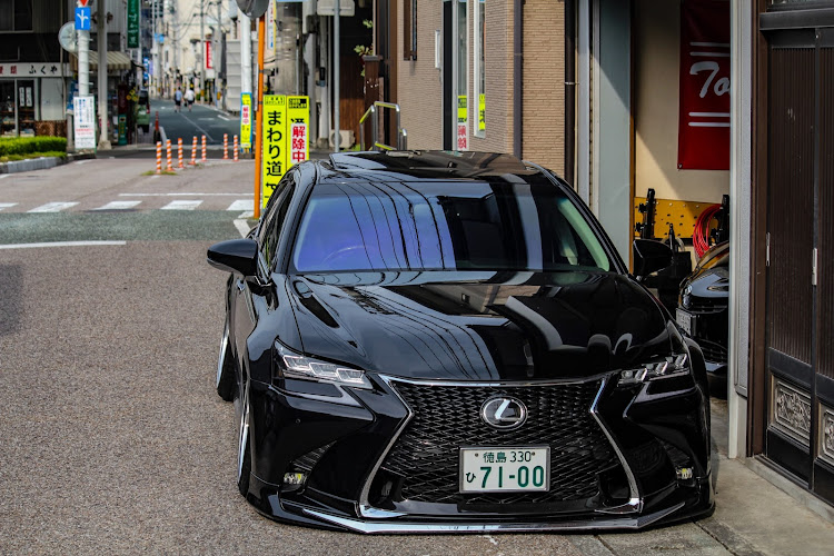 GSの徳島・LEXUS・LEXUS GS・LEXUSGS450h・KAZ-SUSに関するカスタム事例の投稿画像2枚目