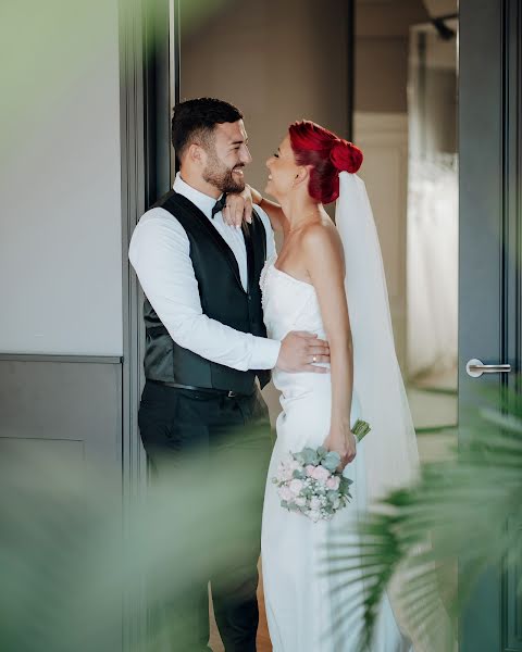 Fotógrafo de casamento Papuna Teliashvili (papuna). Foto de 7 de dezembro 2023