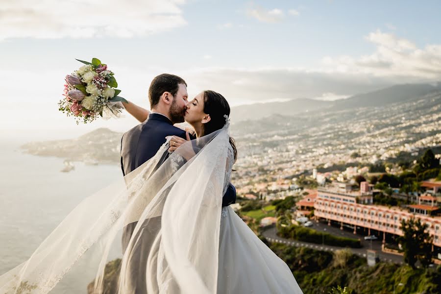 Fotografo di matrimoni Miguel Ponte (cmiguelponte). Foto del 13 dicembre 2021